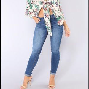Fashion Nova- Randie Skinny Jeans